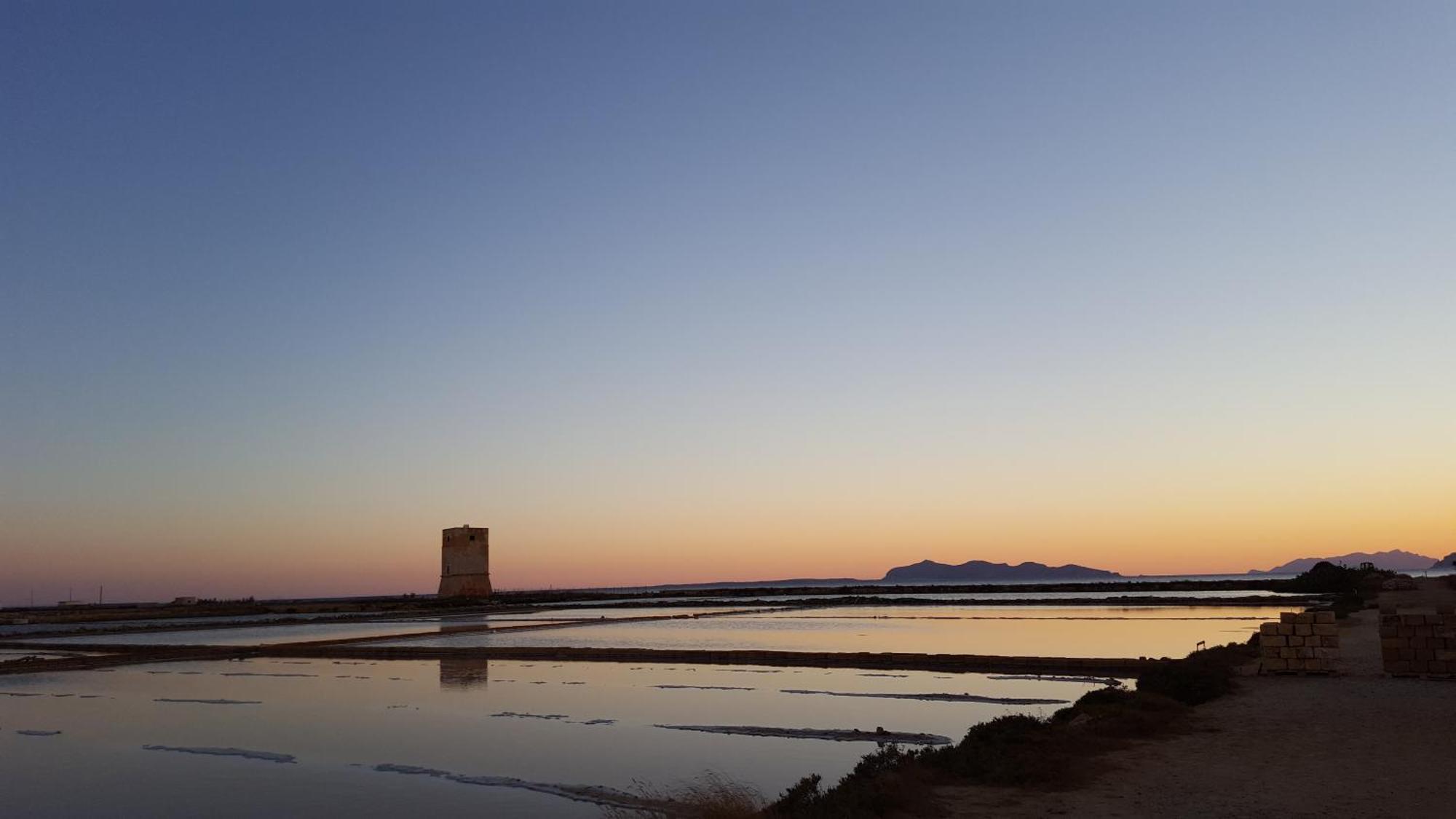 Appartement La Casa Di Paoletta A Due Passi Dal Mare à Trapani Extérieur photo