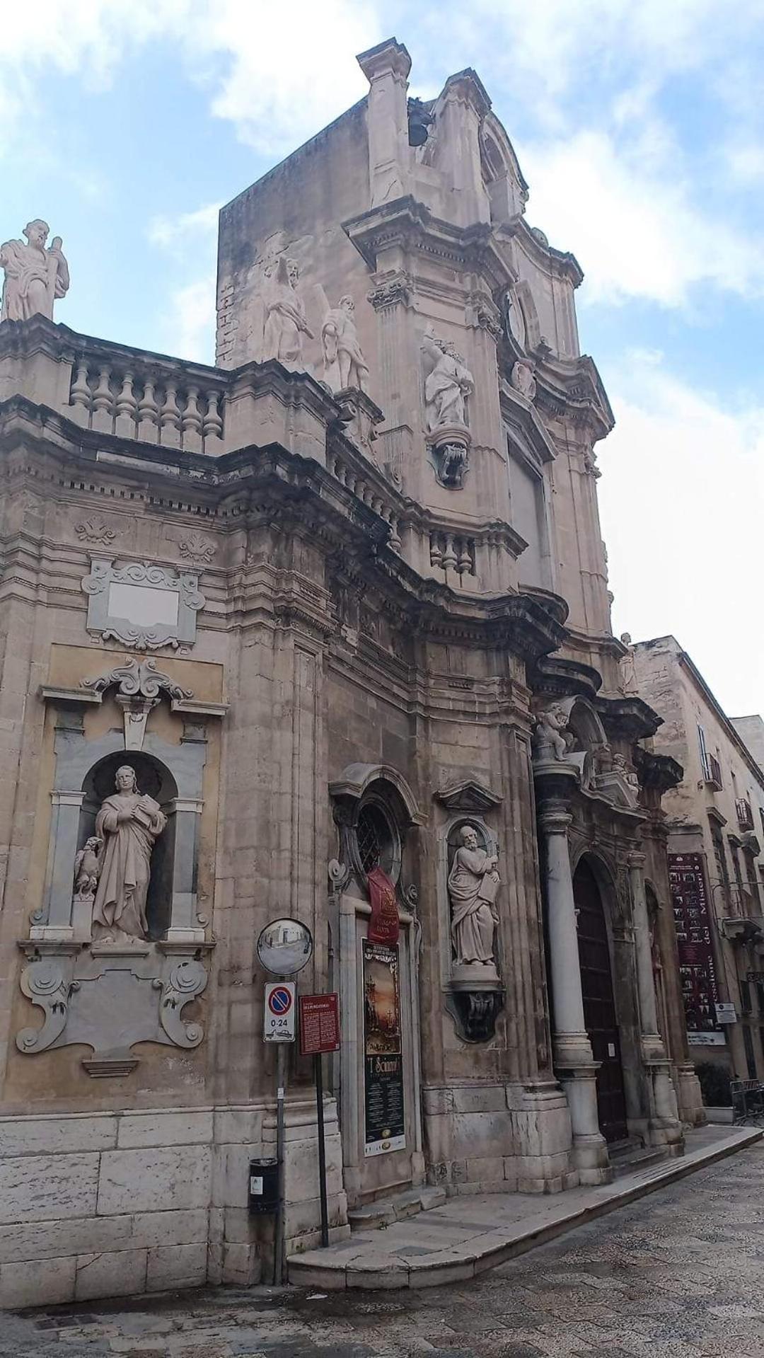 Appartement La Casa Di Paoletta A Due Passi Dal Mare à Trapani Extérieur photo