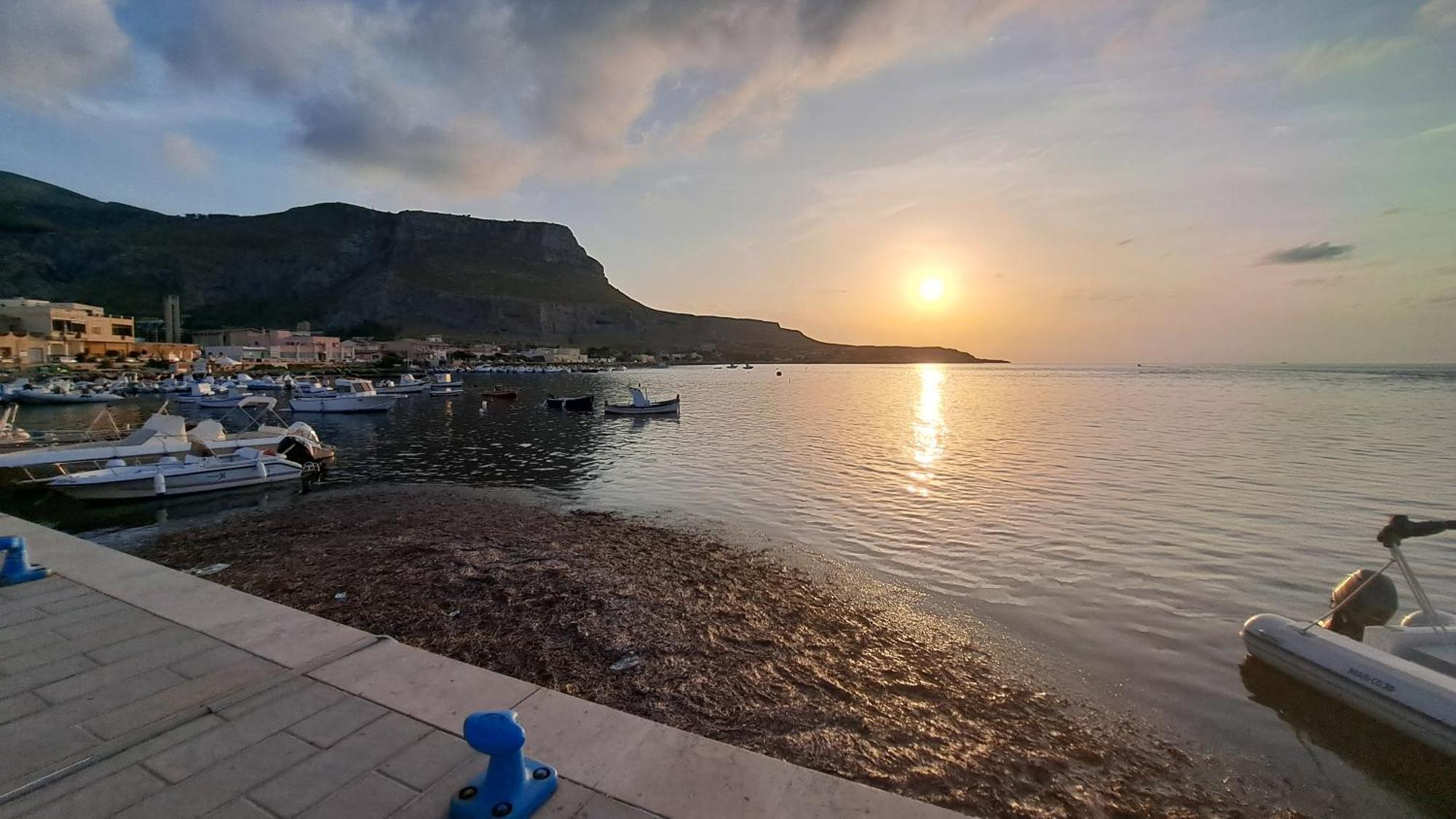 Appartement La Casa Di Paoletta A Due Passi Dal Mare à Trapani Extérieur photo