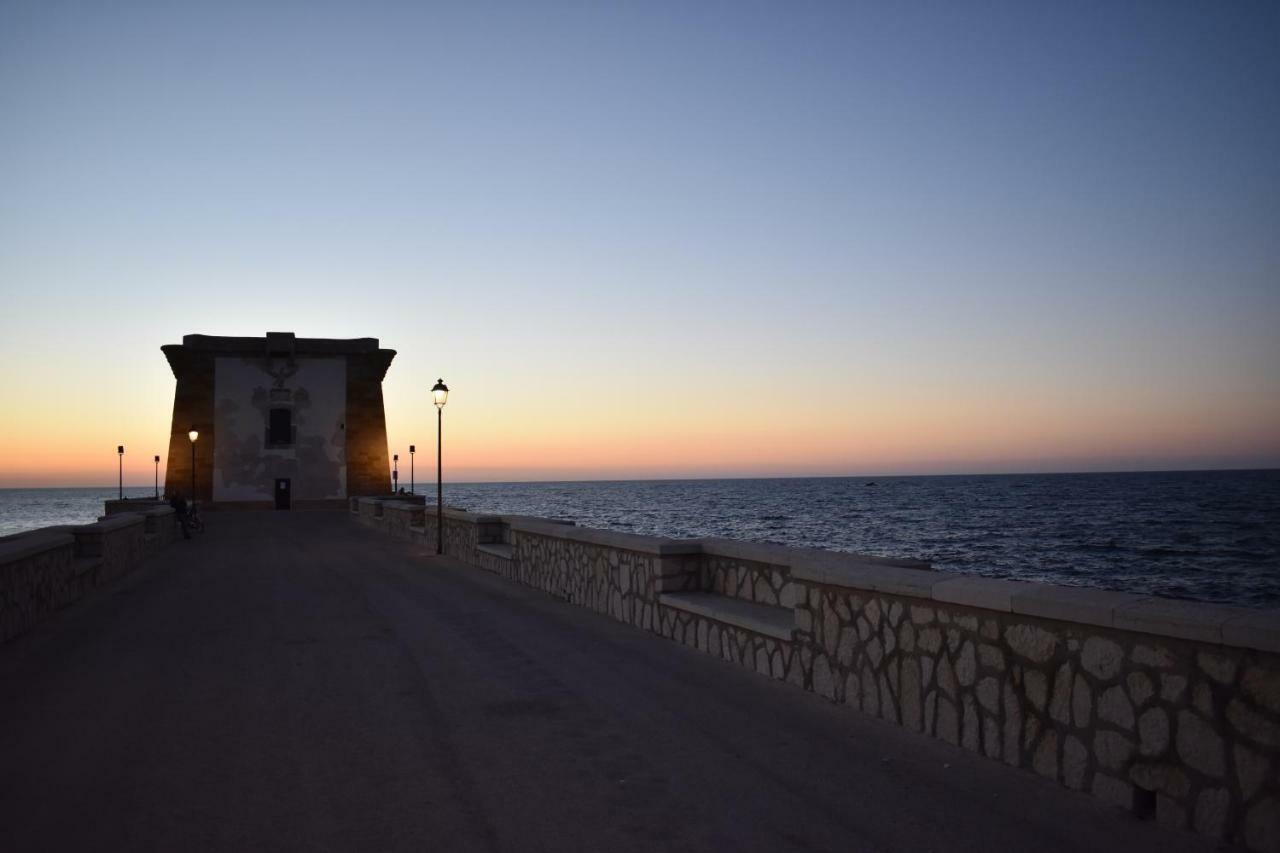 Appartement La Casa Di Paoletta A Due Passi Dal Mare à Trapani Extérieur photo